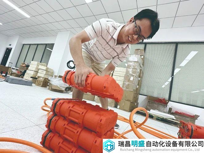 他们用大科学装置为海底“拍CT”