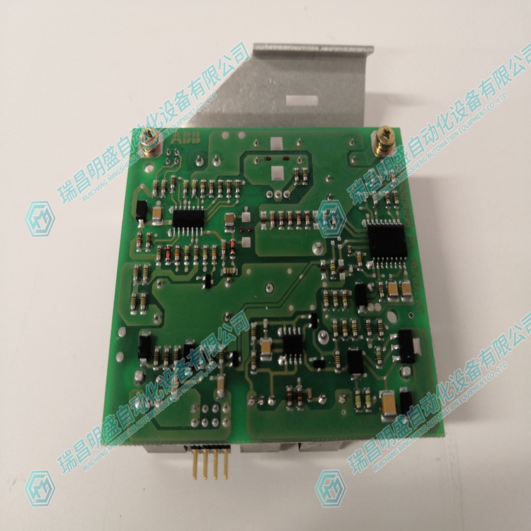 ABB 3BHB003688R0101 总线接口模块  