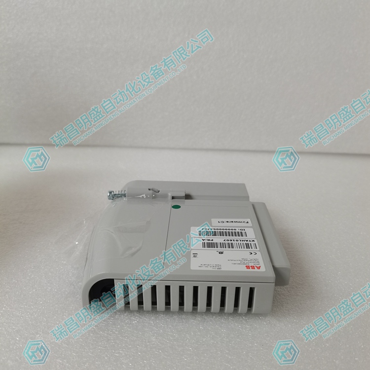   CAI04 紧凑型输入输出模块 