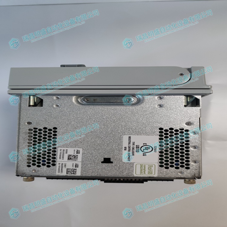 REM615 HBMCAEAGANB6ANN1XG 电压保护测控装置 