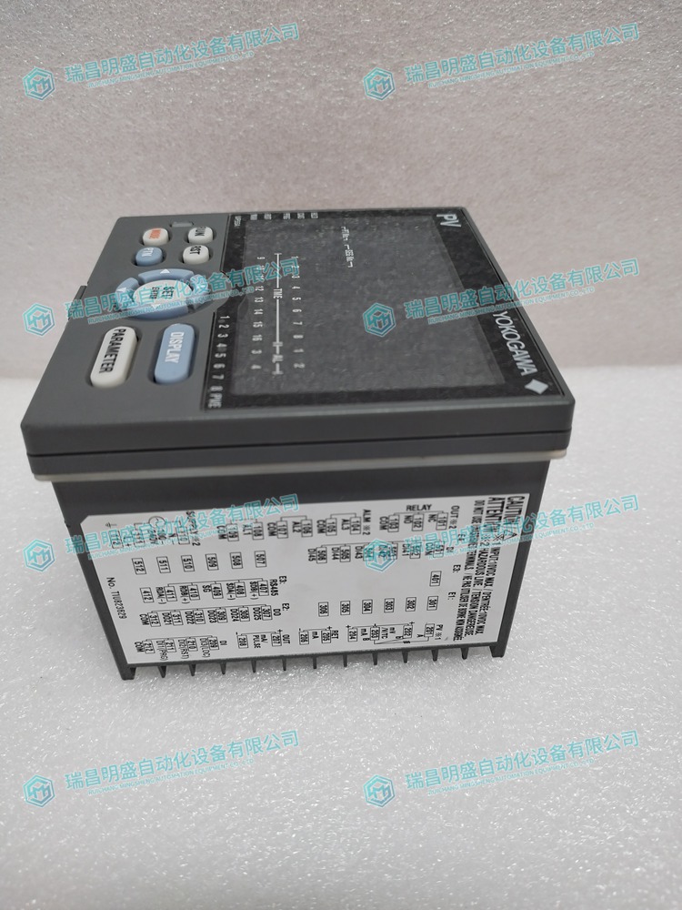 YOKOGAWA UP55A-001-11-00 数字调节器