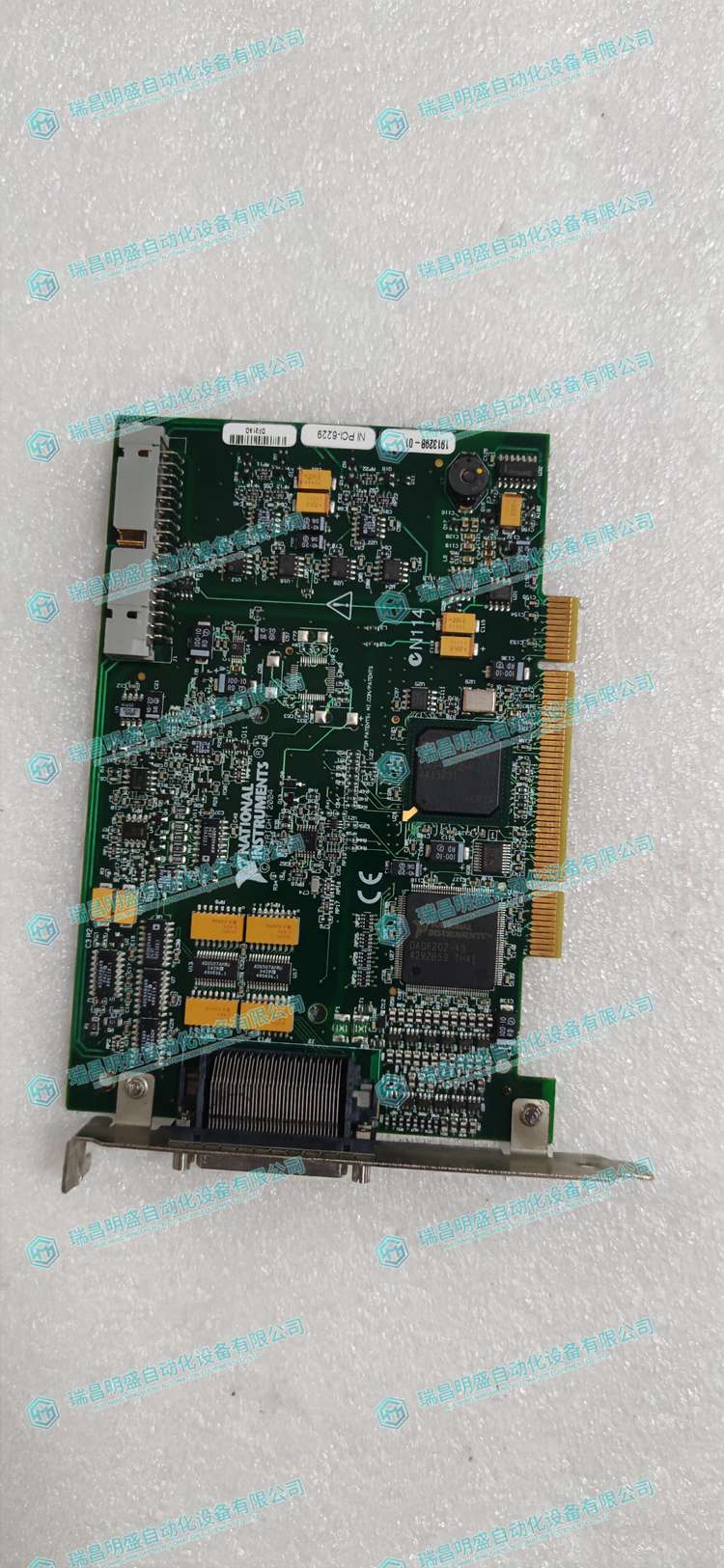  NI PCI-6229 多功能数据采集卡