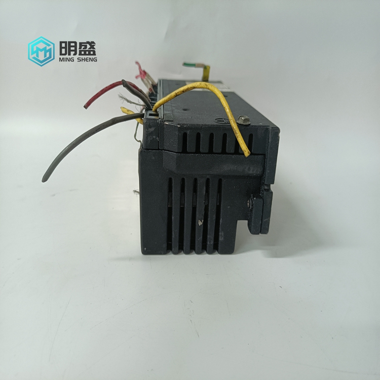 IC660BBD101  IC660TSD100数字量输出模块