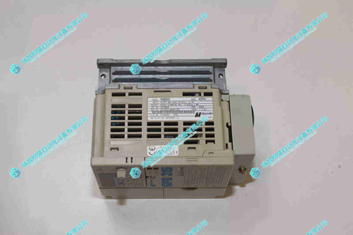 Magnetek CIMR-V7AM40P41变速驱动器