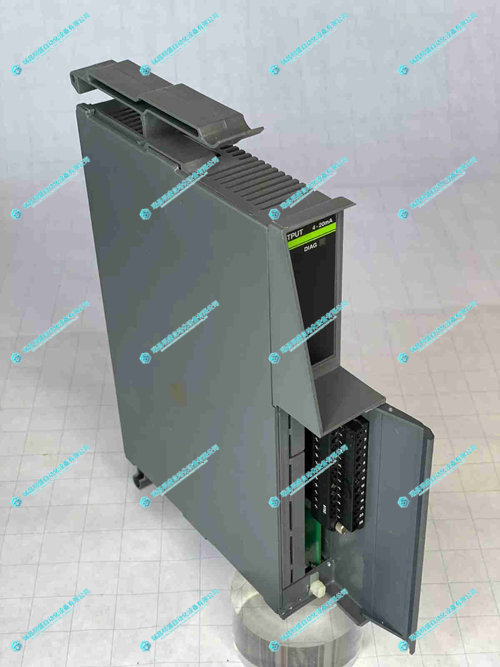 GIDINGS&LEWIS 502-03681-02输出模块