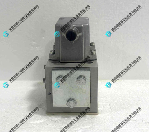 moog_g631-3004b_hydraulic_servo_valve_h40jofm4vbr_-_new_3.jpg
