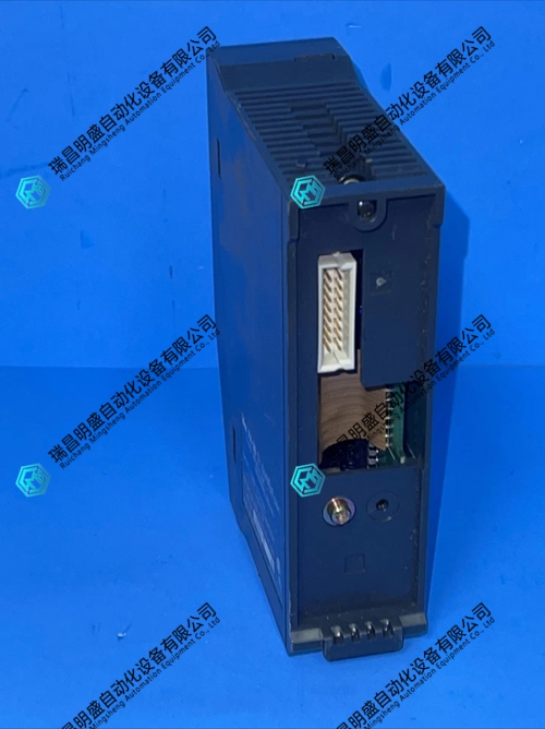 IDEC PF3S-T32K输出模块