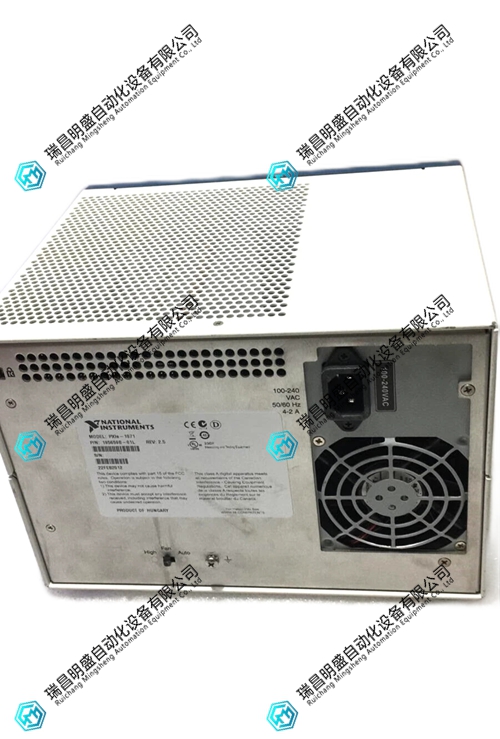 NI PXle-1071 嵌入式控制器