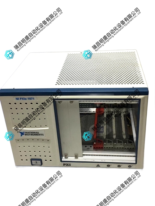 NI PXle-1071 嵌入式控制器